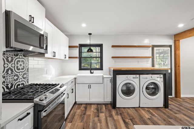 611 E Watkins St, Tyler, TX 75701