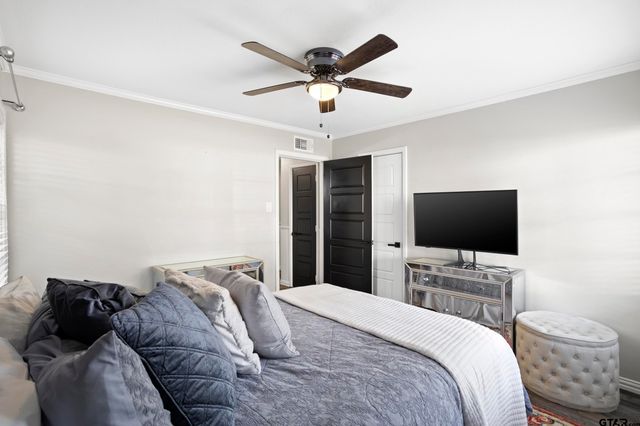 611 E Watkins St, Tyler, TX 75701