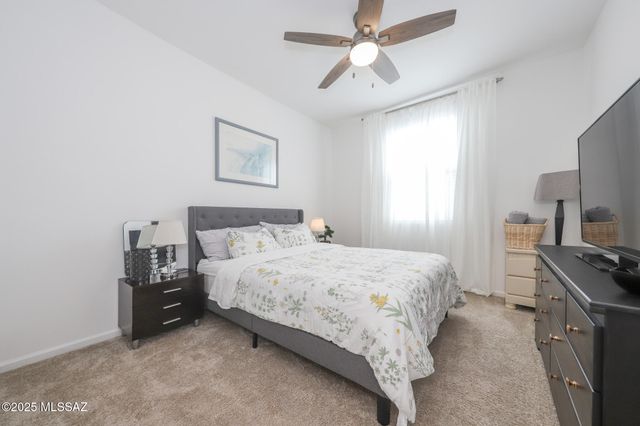 9968 S Arnold Ranch Court, Vail, AZ 85641