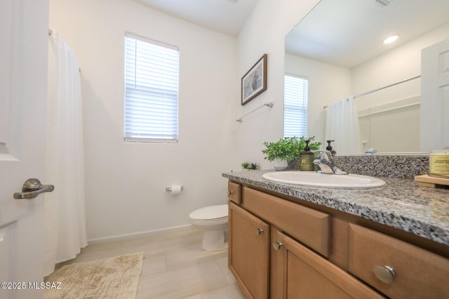 9968 S Arnold Ranch Court, Vail, AZ 85641