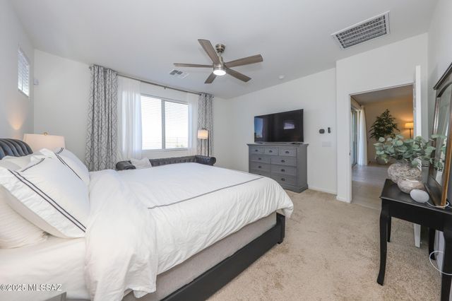 9968 S Arnold Ranch Court, Vail, AZ 85641