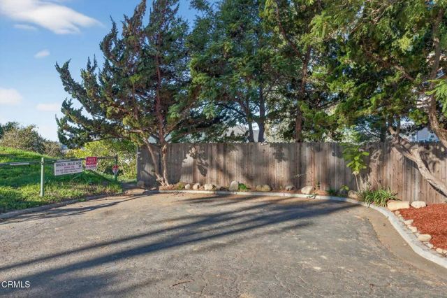2277 Cayuse Lane, Ventura, CA 93001