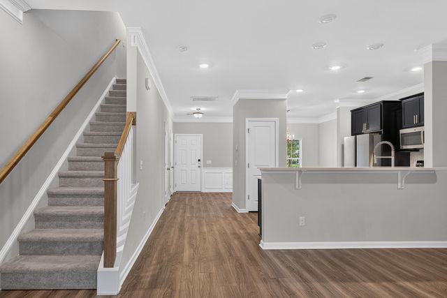 230 Swallowtail Lane, Goose Creek, SC 29445