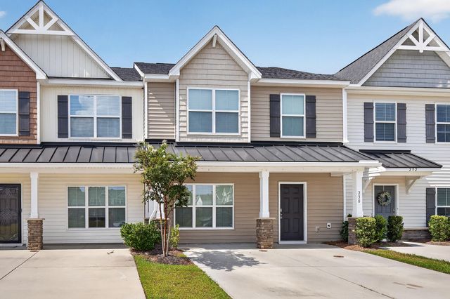 230 Swallowtail Lane, Goose Creek, SC 29445