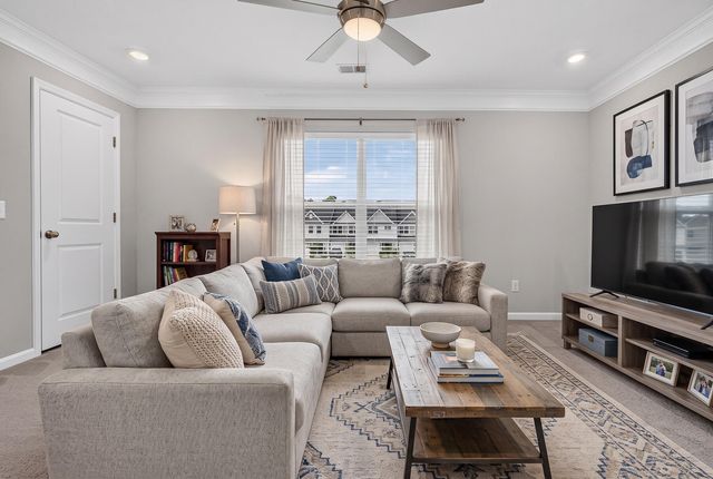 230 Swallowtail Lane, Goose Creek, SC 29445