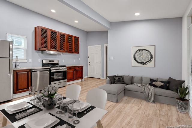 212 MCLANE ST C, San Antonio, TX 78212