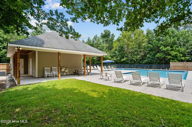 664 Vale Drive, Wilmington, NC 28411