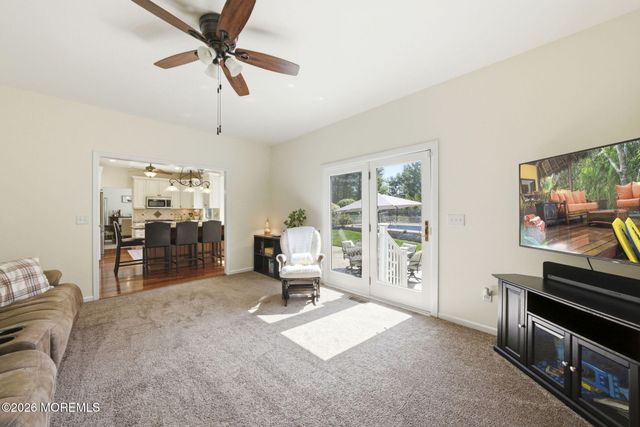 20 Johnny Drive, Farmingdale, NJ 07727