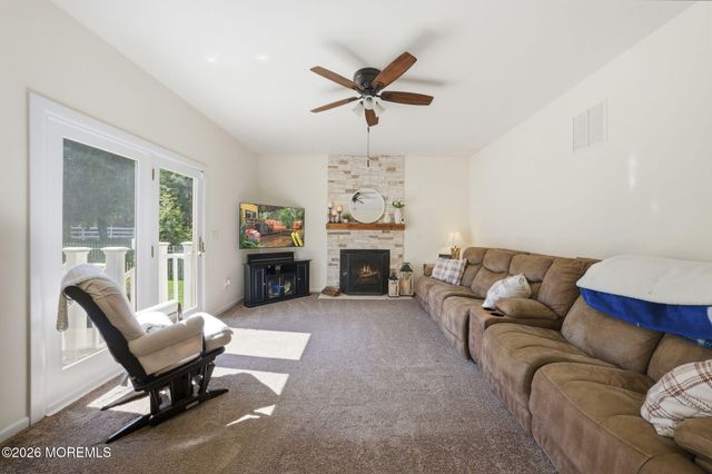 20 Johnny Drive, Farmingdale, NJ 07727