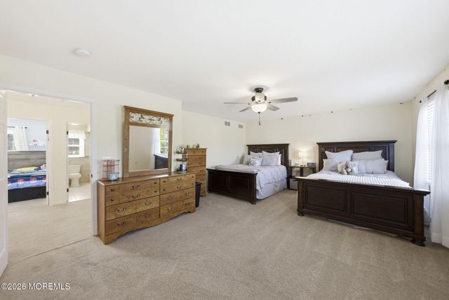 20 Johnny Drive, Farmingdale, NJ 07727