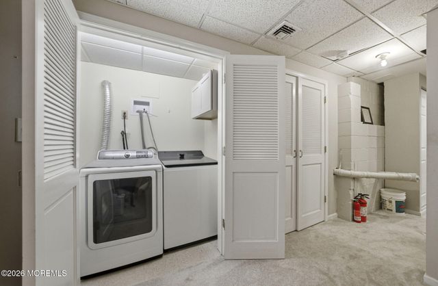 20 Johnny Drive, Farmingdale, NJ 07727