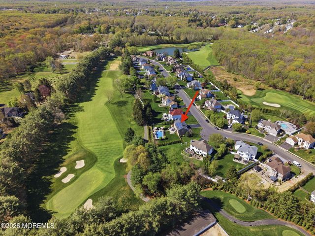 20 Johnny Drive, Farmingdale, NJ 07727