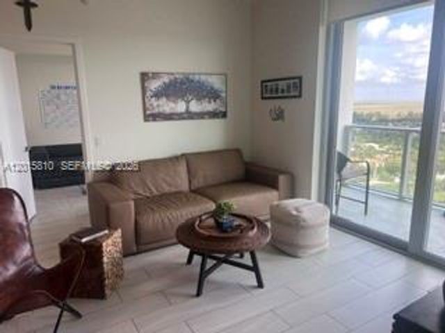 2000 Metropica Way 1902, Sunrise, FL 33323