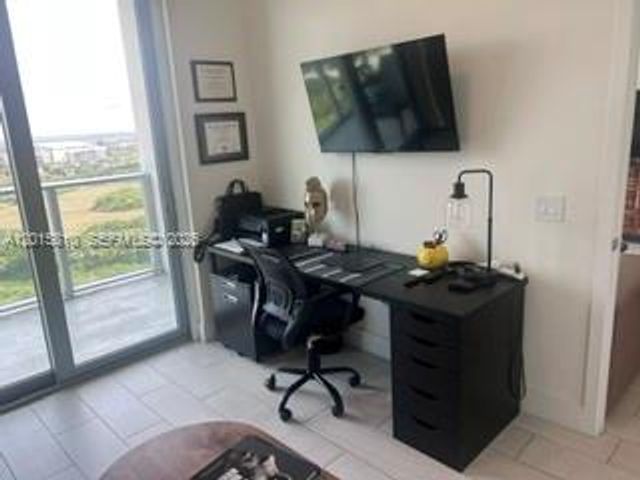 2000 Metropica Way 1902, Sunrise, FL 33323