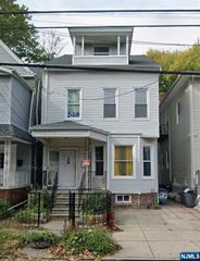 686 25th Street, Paterson, NJ 07504