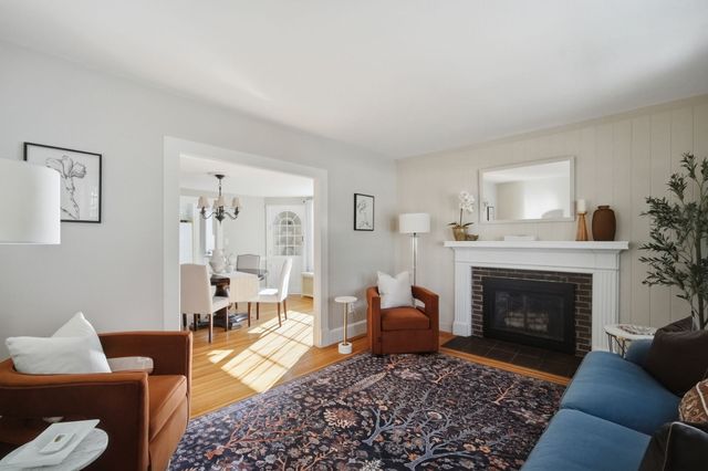 95 Colton Place, Longmeadow, MA 01106
