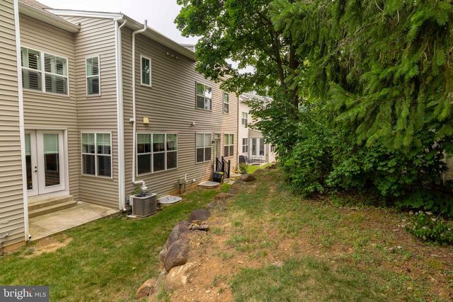 38 NEW COUNTRYSIDE DR, West Chester, PA 19382