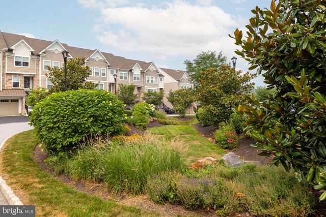 38 NEW COUNTRYSIDE DR, West Chester, PA 19382