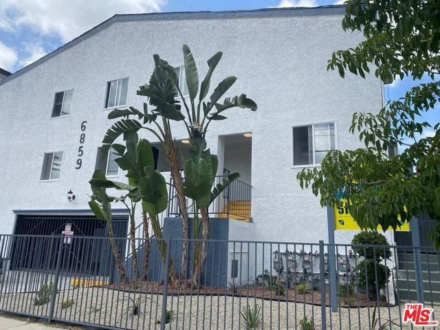 6859 Laurel Canyon Boulevard 210, Los Angeles, CA 91605