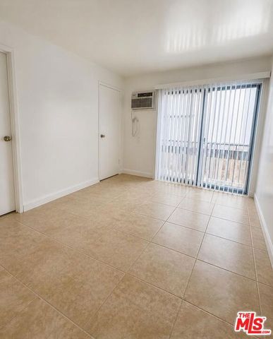 6859 Laurel Canyon Boulevard 210, Los Angeles, CA 91605