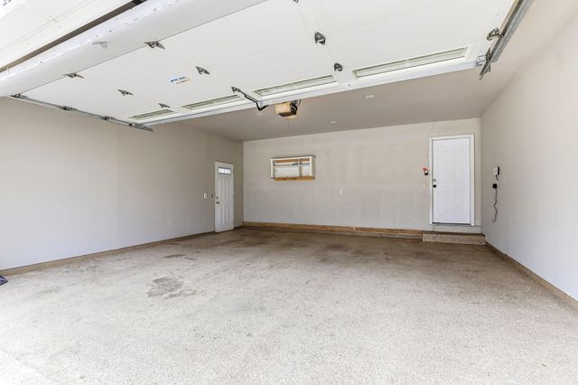 15008 1st Avenue S, Burnsville, MN 55306