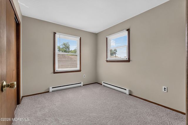 30 W Park Avenue, Avenel, NJ 07001