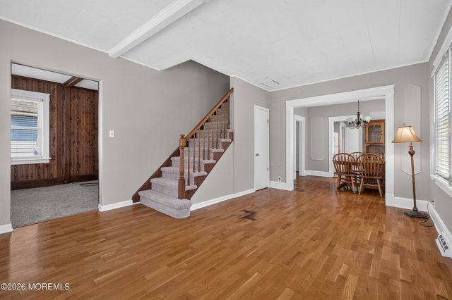 30 W Park Avenue, Avenel, NJ 07001