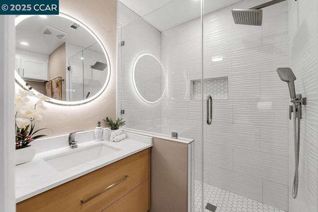 1180 Running Springs 4, Walnut Creek, CA 94595