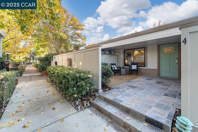 1180 Running Springs 4, Walnut Creek, CA 94595