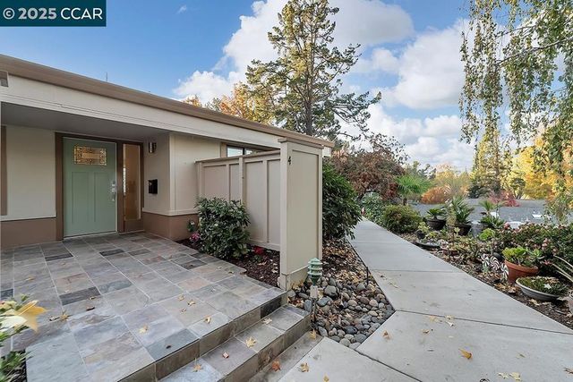 1180 Running Springs 4, Walnut Creek, CA 94595