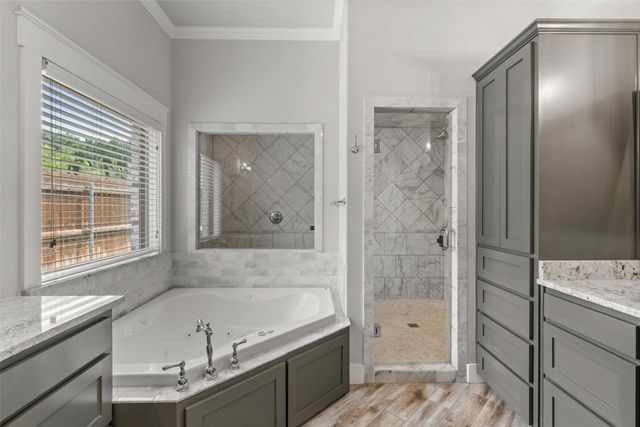 105 Stone Lake Drive, Woodway, TX 76712