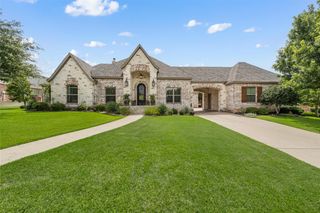 105 Stone Lake Drive, Woodway, TX 76712