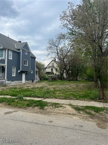 10213 Hampden Avenue, Cleveland, OH 44108