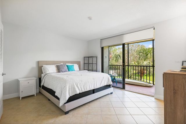 1935 GULF OF MEXICO DRIVE G7-304, Longboat Key, FL 34228