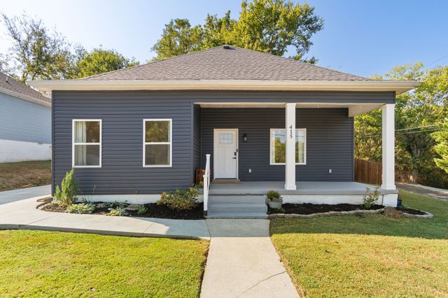415 W 13th St, Columbia, TN 38401