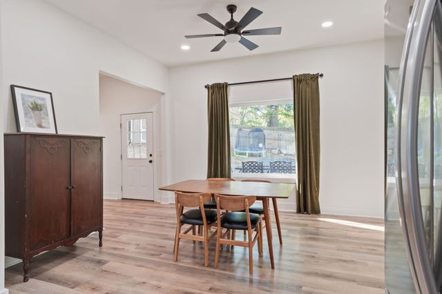 415 W 13th St, Columbia, TN 38401