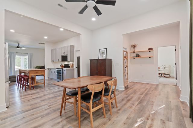415 W 13th St, Columbia, TN 38401