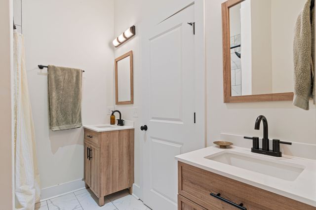 415 W 13th St, Columbia, TN 38401