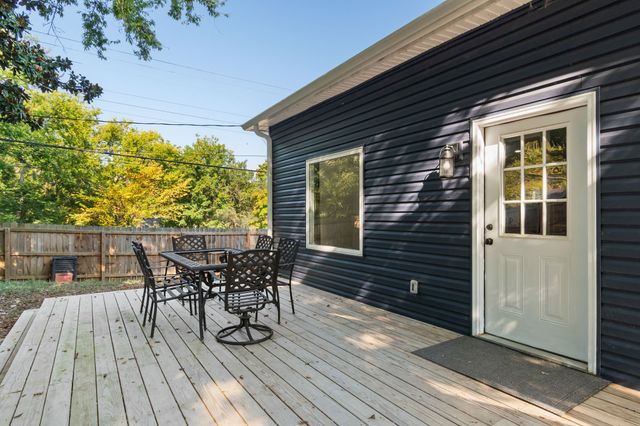 415 W 13th St, Columbia, TN 38401