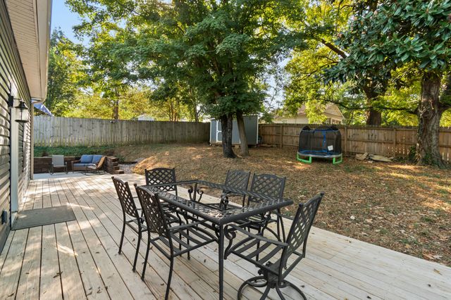 415 W 13th St, Columbia, TN 38401