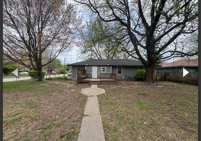 2541 East Commercial Street, Springfield, MO 65803