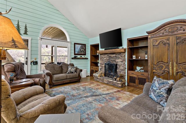 311 Pisgah Mine Road, Burnsville, NC 28714