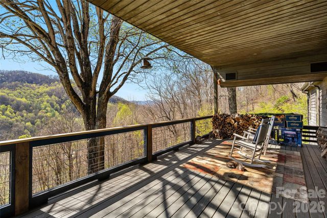 311 Pisgah Mine Road, Burnsville, NC 28714