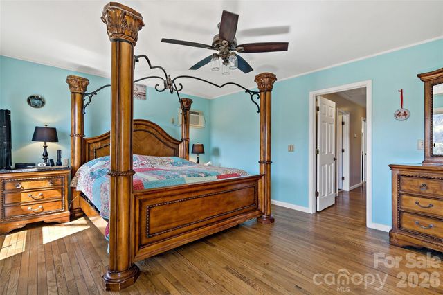 311 Pisgah Mine Road, Burnsville, NC 28714