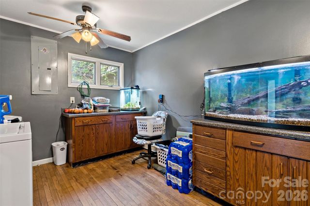 311 Pisgah Mine Road, Burnsville, NC 28714