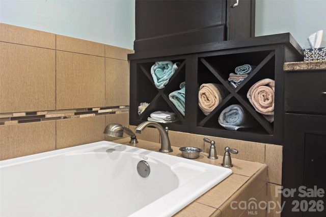 311 Pisgah Mine Road, Burnsville, NC 28714