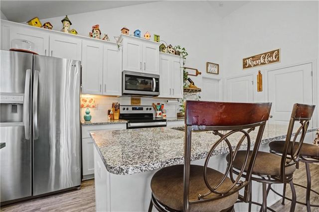 125 Wolverine Drive, Waleska, GA 30183