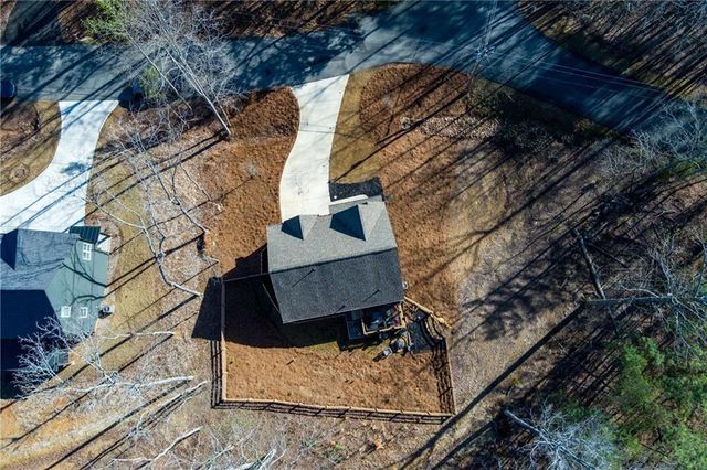 125 Wolverine Drive, Waleska, GA 30183