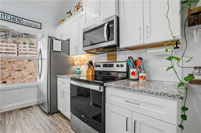 125 Wolverine Drive, Waleska, GA 30183