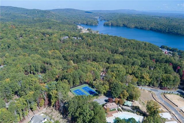 125 Wolverine Drive, Waleska, GA 30183